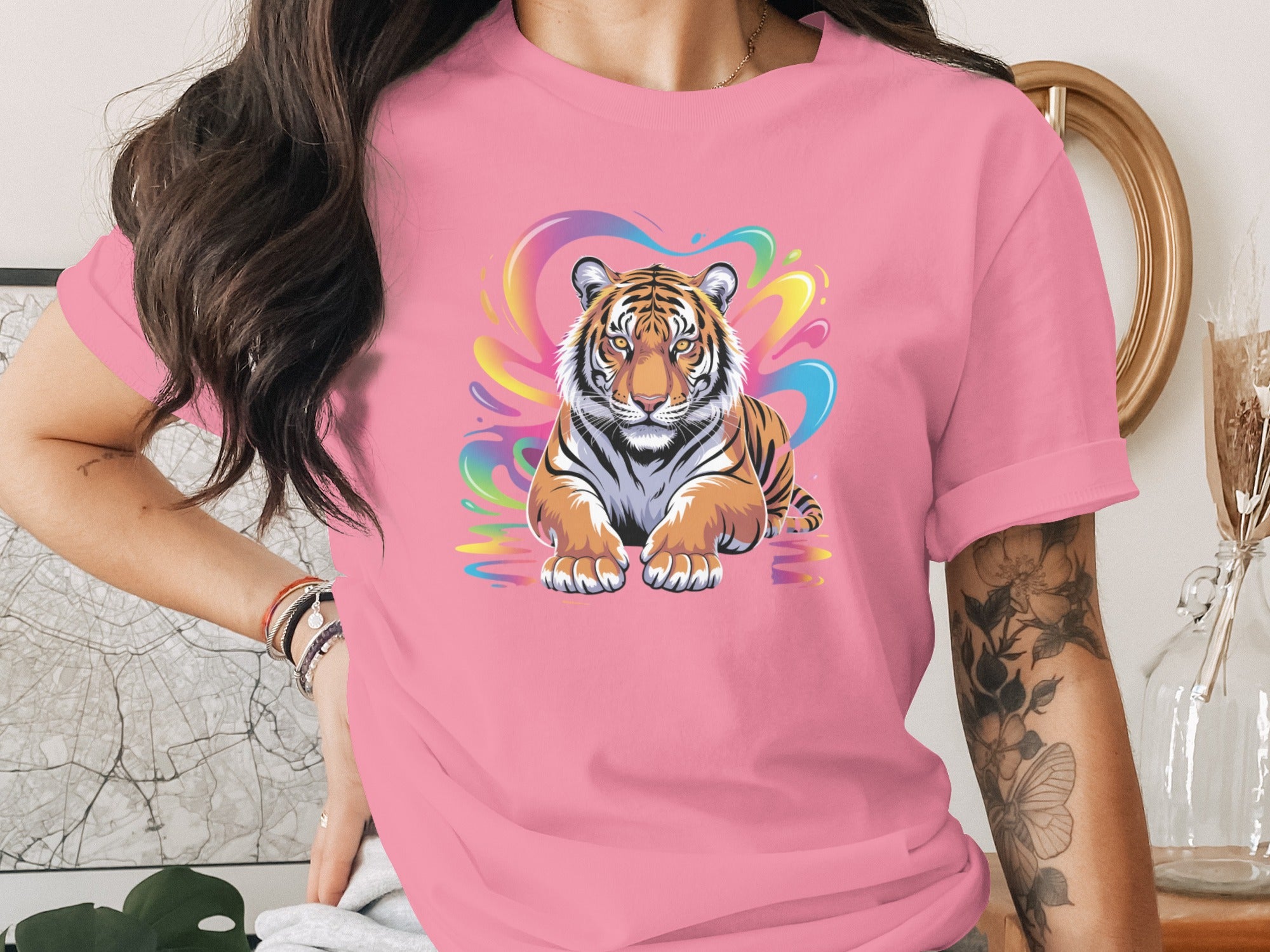 Colorful Tiger Design Pink T-shirt Women's Apparel